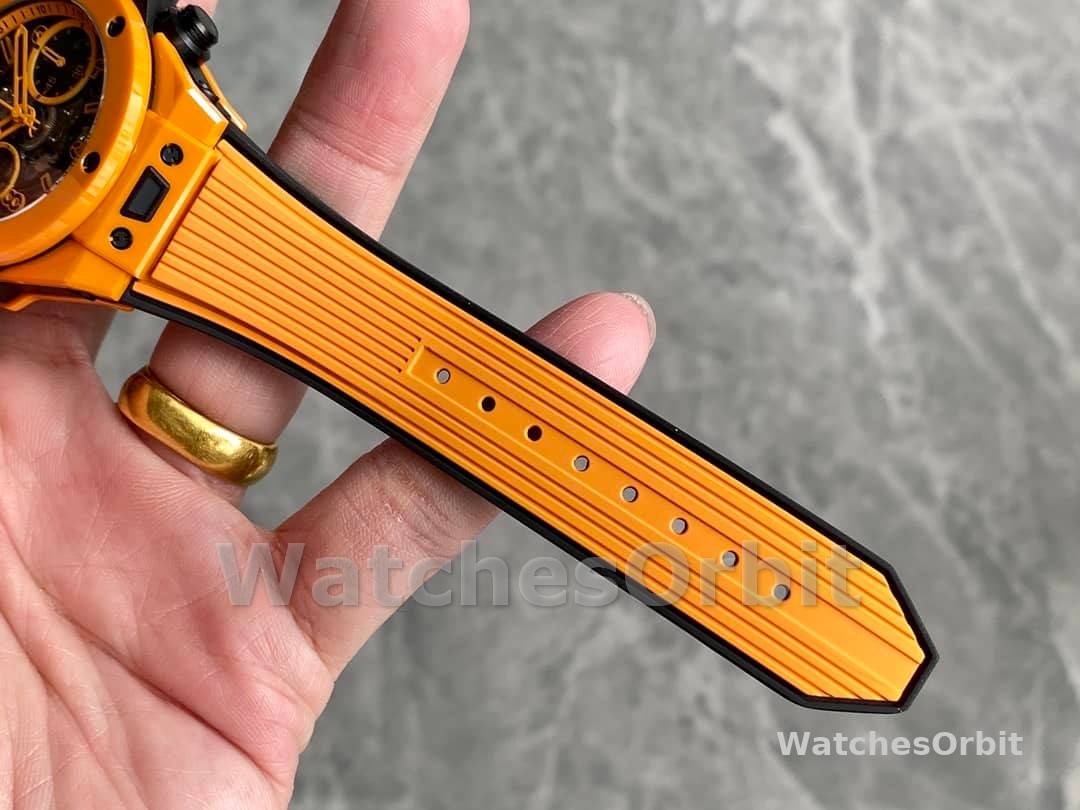 Hublot Big Bang Unico Orange Ceramic 42mm 441.CU.5910.RX