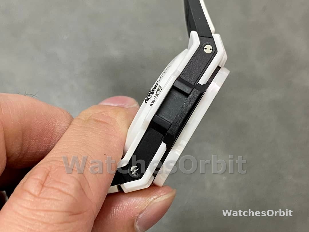 Hublot Big Bang Unico White Ceramic 411.HX.1171.RX