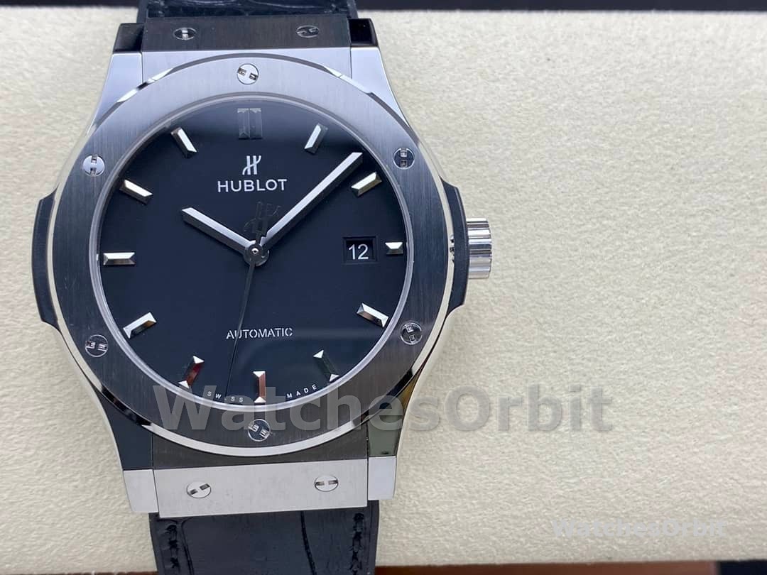 542.NX.1171.LR Hublot Classic Fusion Automatic Black