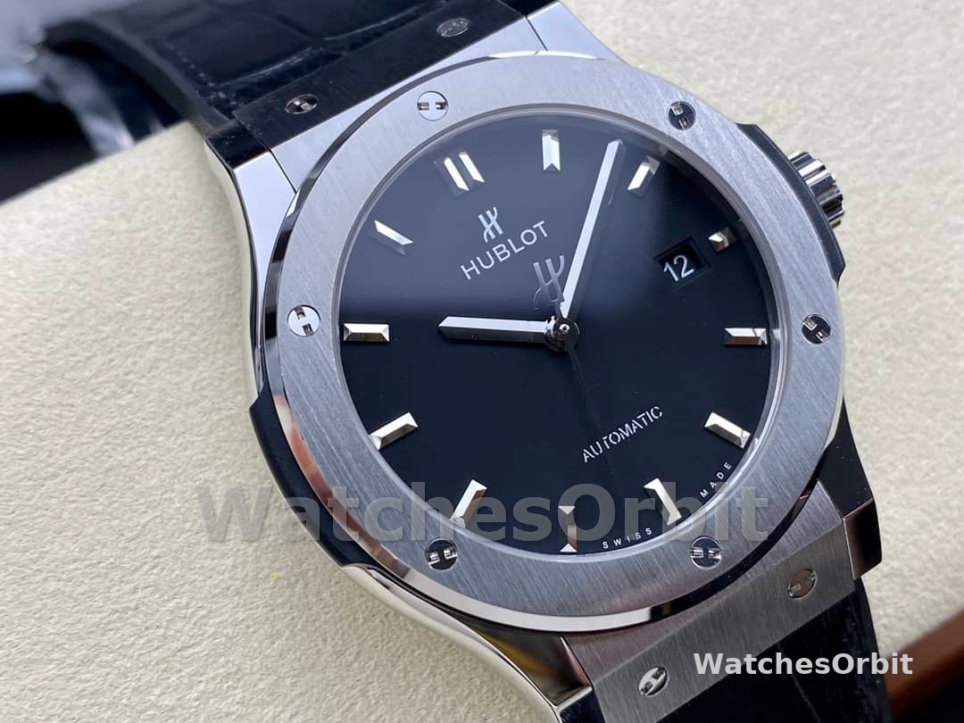 542.NX.1171.LR Hublot Classic Fusion Automatic Black