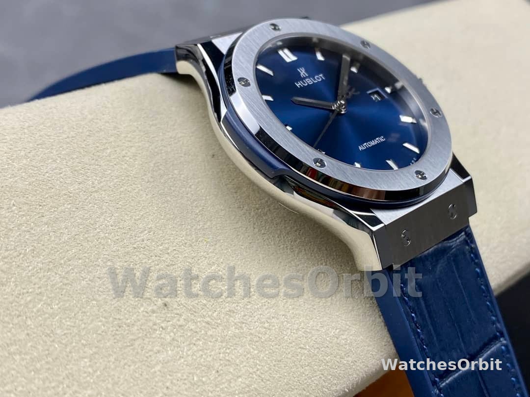 542.NX.7170.LR Hublot Classic Fusion Automatic Blue