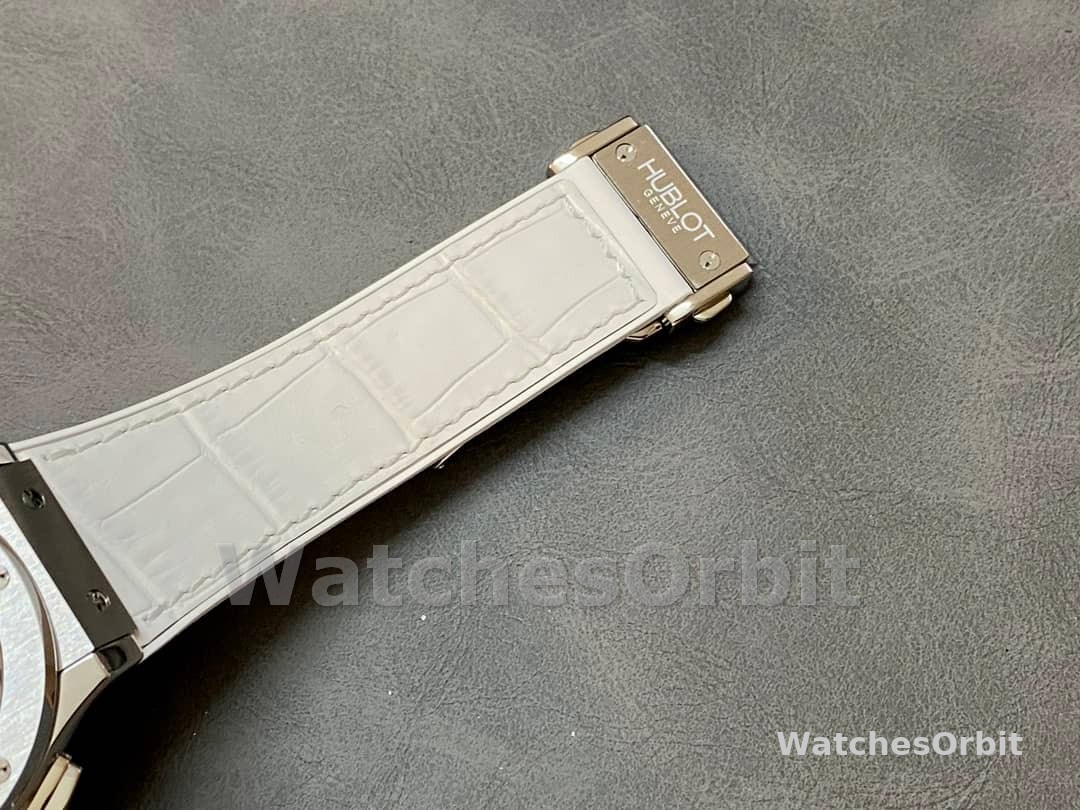 Hublot Classic Fusion 521.NX.7071.LR 45MM Mens