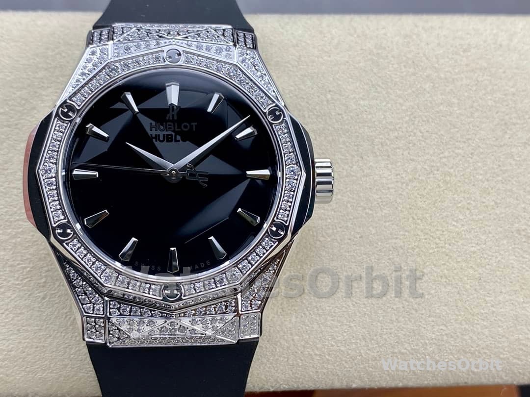 Hublot Classic Fusion 550.NS.1800.RX.1604.ORL19 40mm
