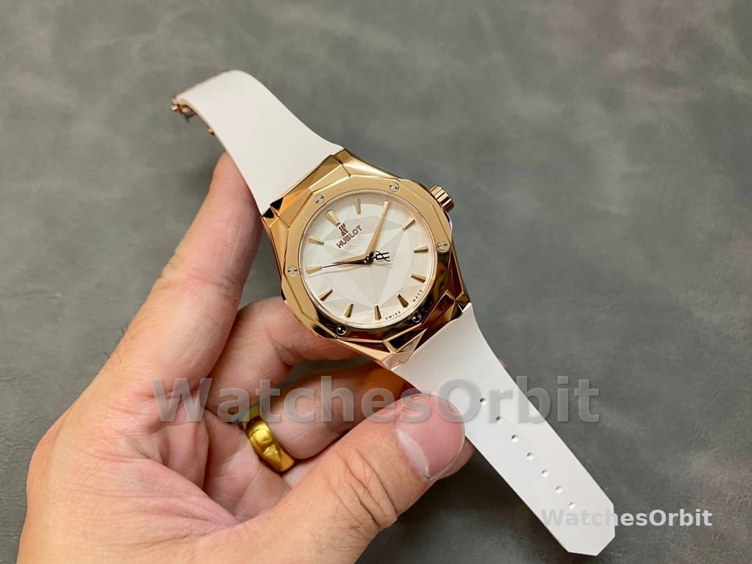 Hublot Classic Fusion 550.OS.2200.RW.ORL20 40MM