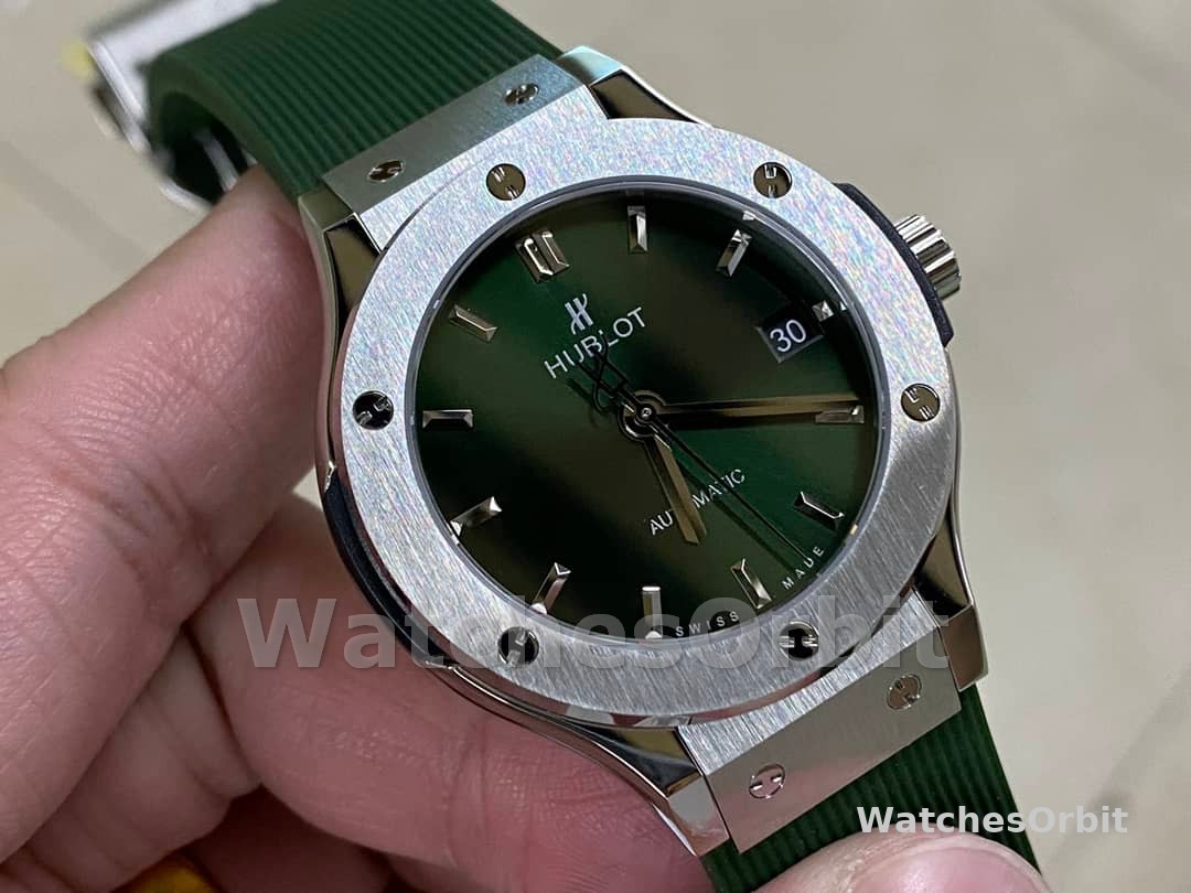 Hublot Classic Fusion 565.NX.1171.RX 38 mm Lady