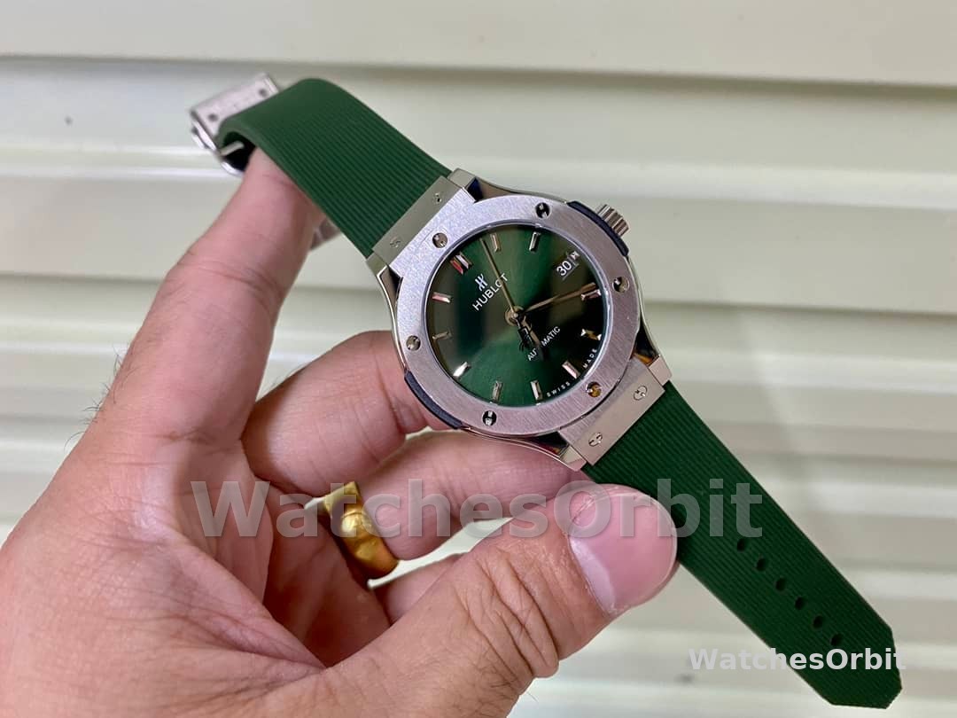 Hublot Classic Fusion 565.NX.1171.RX 38 mm Lady