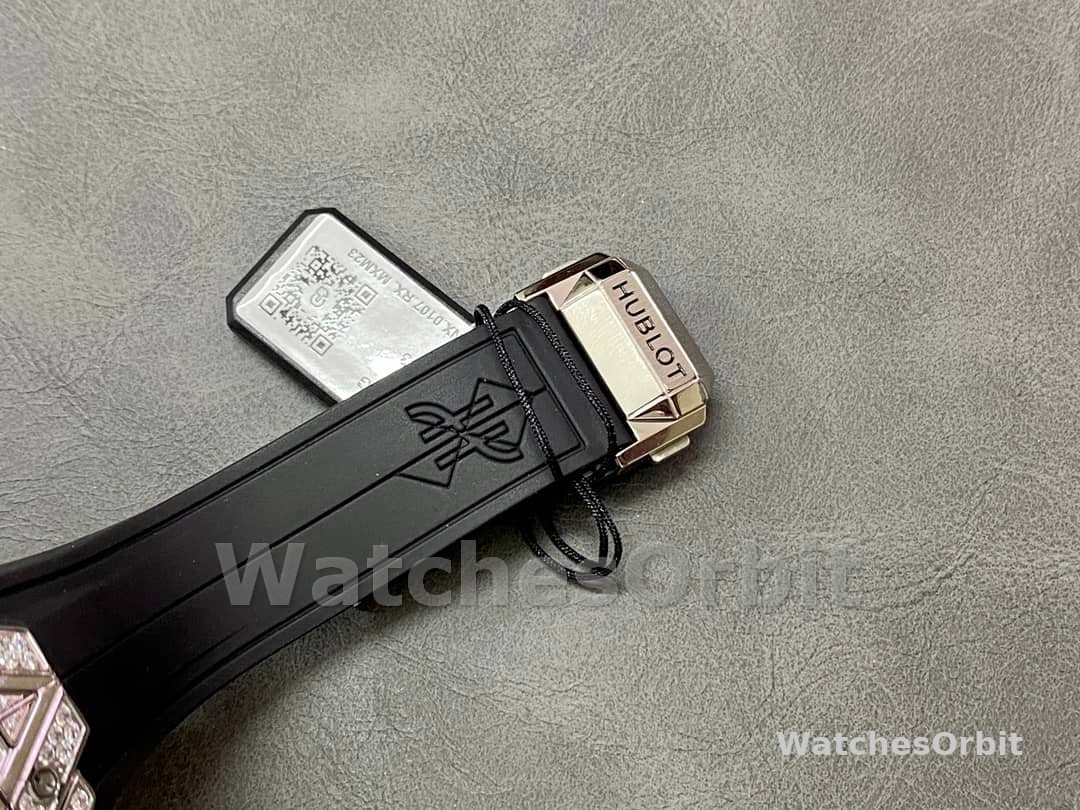 Hublot Spirit of Big Bang 648.NX.0107.RX.1604.MXM23 42mm