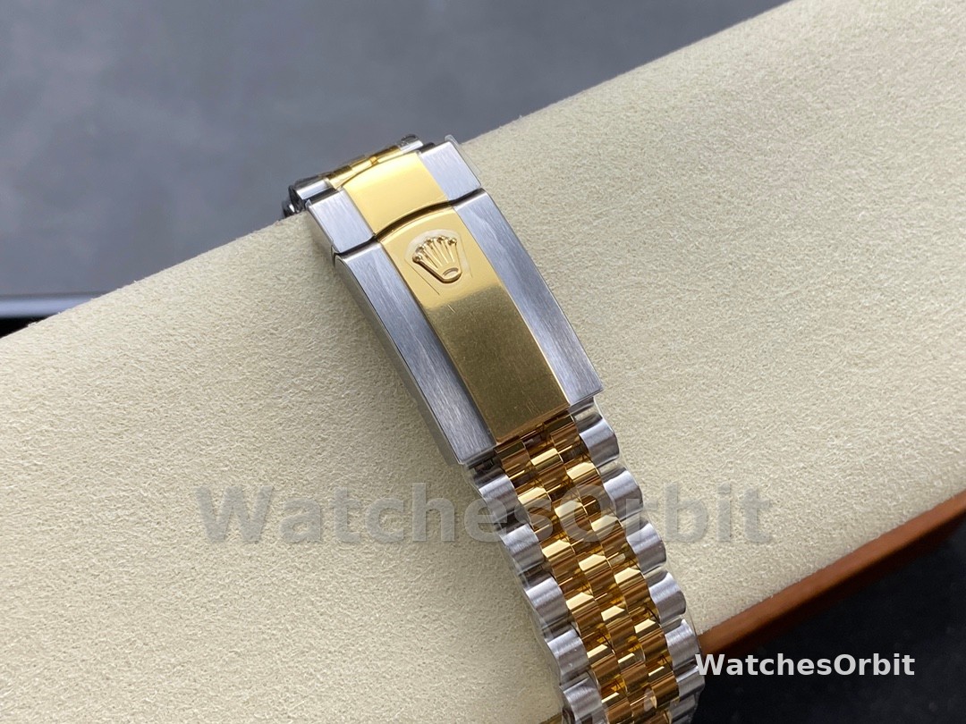 Rolex Datejust 126333 0018 41mm White Mother of Pearl Diamond Dial Men's Watch