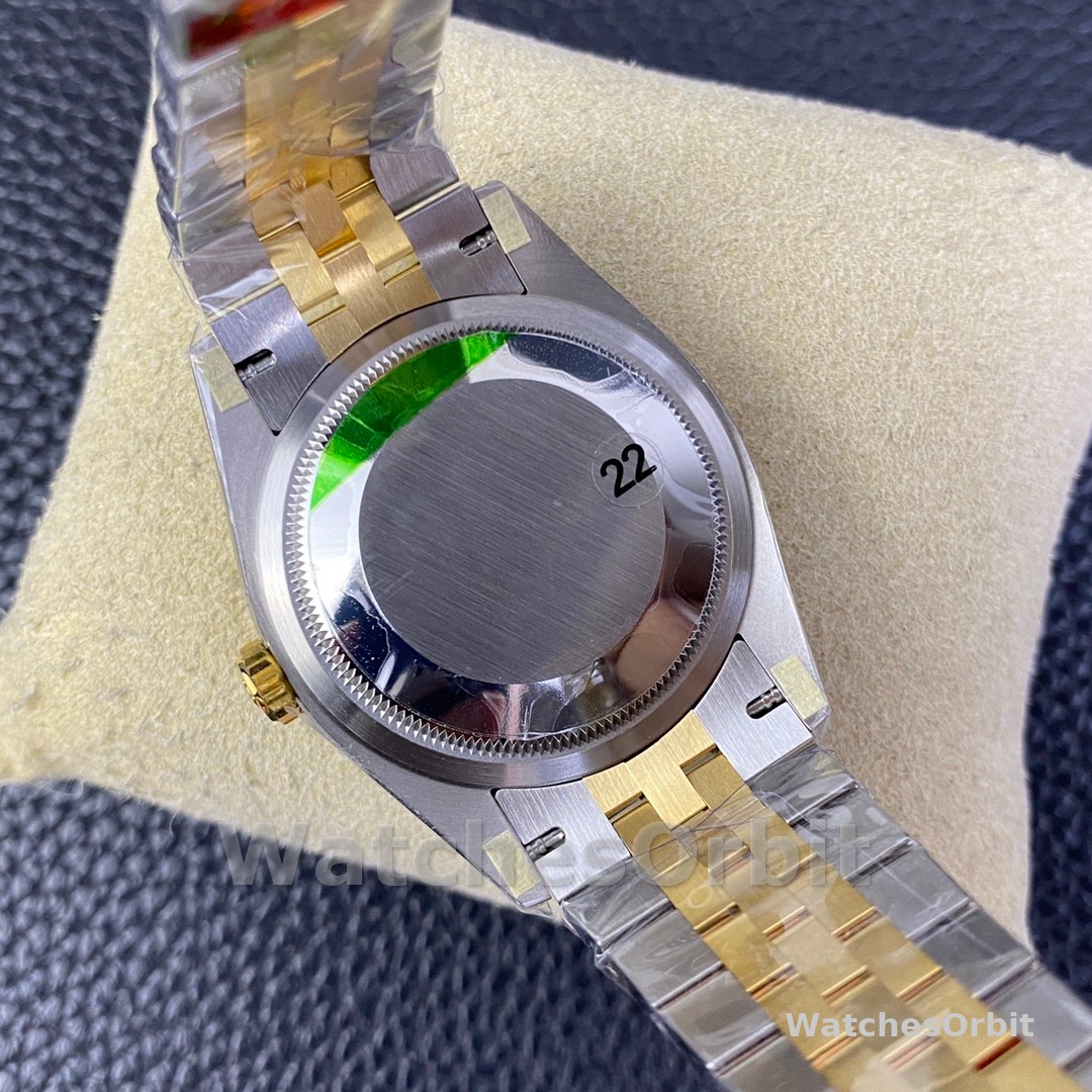Rolex Datejust 36 126233 0045 Champagne Fluted Motif Diamond Dial
