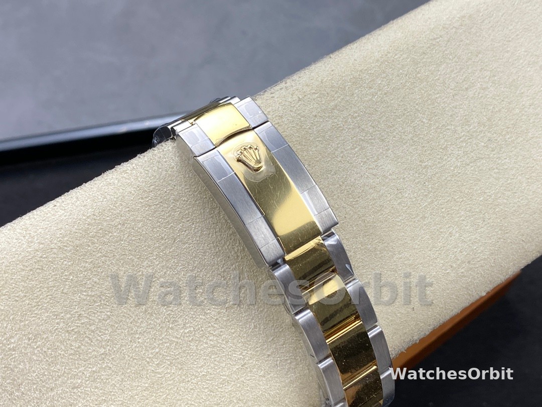 Rolex Datejust 36MM 126233 0018 Champagne Diamond Dial Unisex Replica Watch