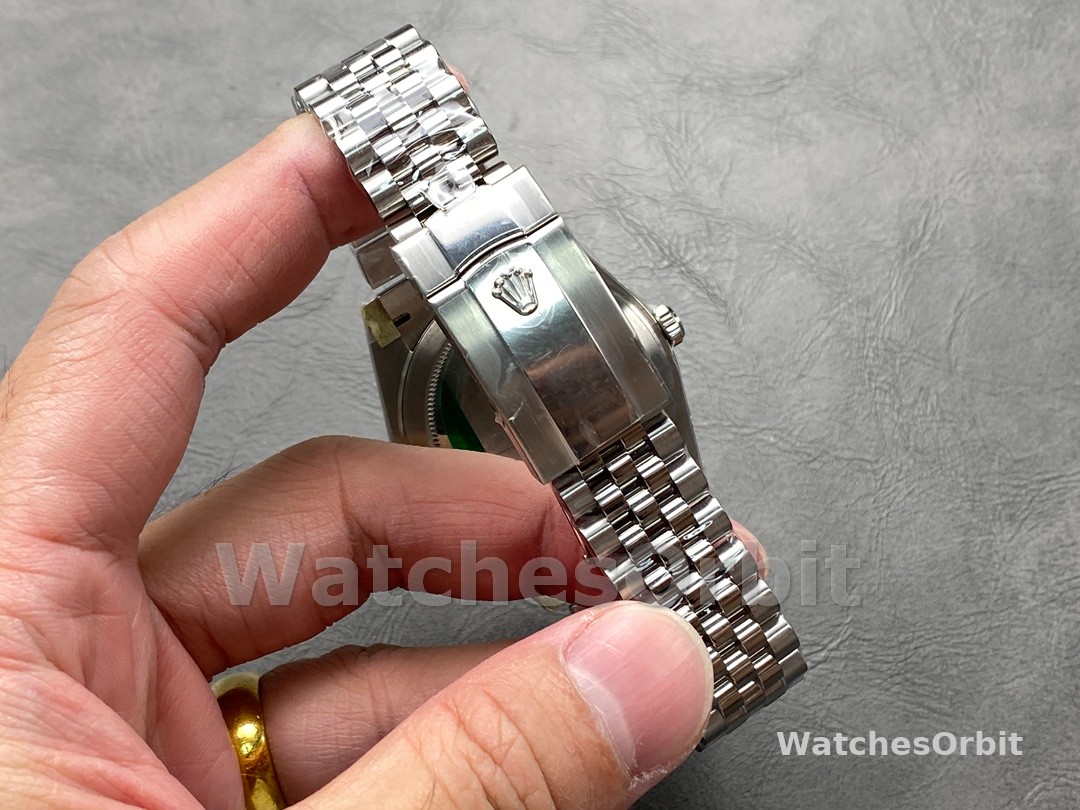 Rolex Datejust 41 41mm 126300 0012 Bright Black Index Dial