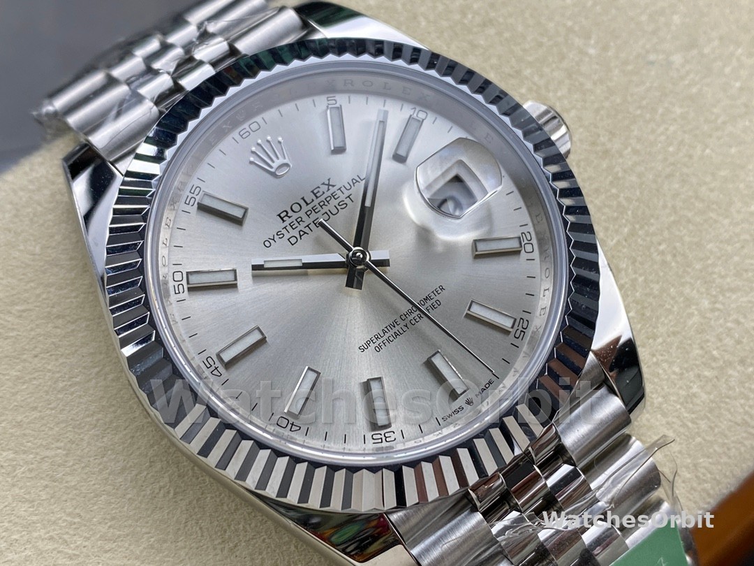 Rolex Datejust 41mm Stainless Steel 126334 0004 Silver Index Jubilee Mens Watch