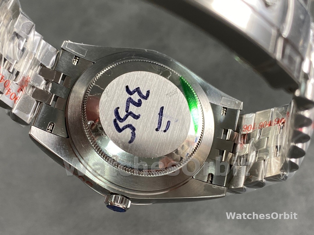 Rolex Datejust II 116334 Silver Diamond Dial 41mm Mens Replica Watch