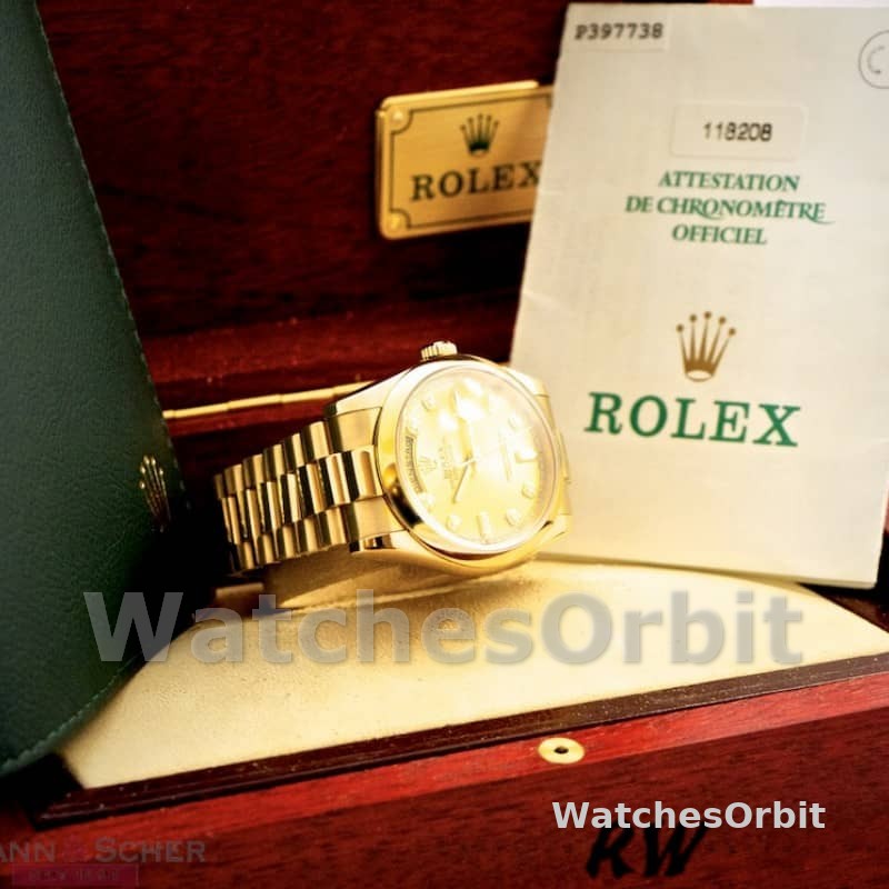 Rolex Day-Date 118208 Yellow Gold Champagne Diamond Dial 36mm Unisex Replica Watch