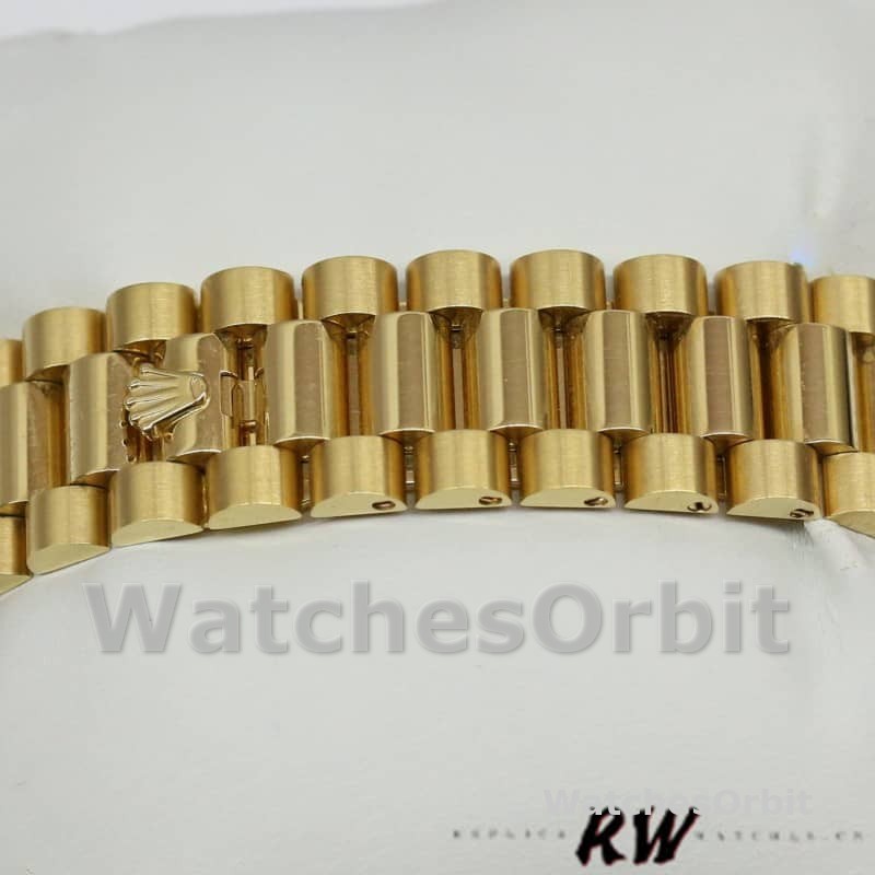 Rolex Day-Date 118238 Fluted Bezel Champagne Dial 36mm Unisex Replica Watch