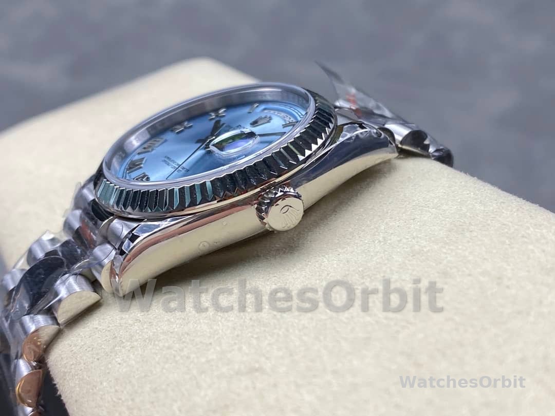 Rolex Day-Date 228236 0012 Fluted Bezel Ice Blue Dial 40MM Mens Replica Watch