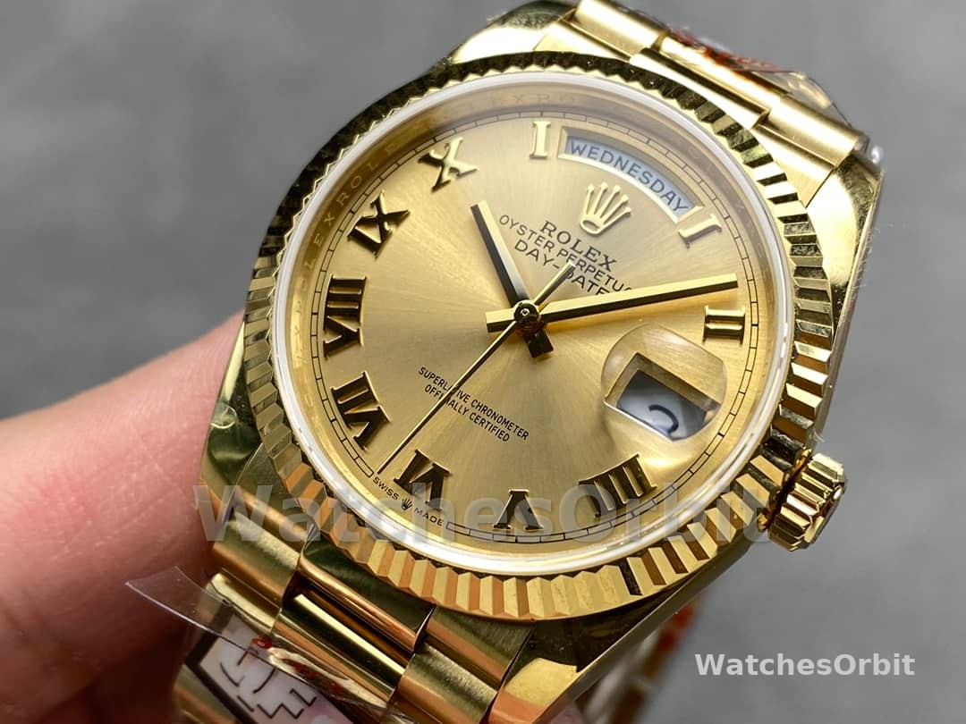 Rolex Day-Date 228238 Champagne Roman Dial Fluted Bezel 40mm Mens Replica Watch