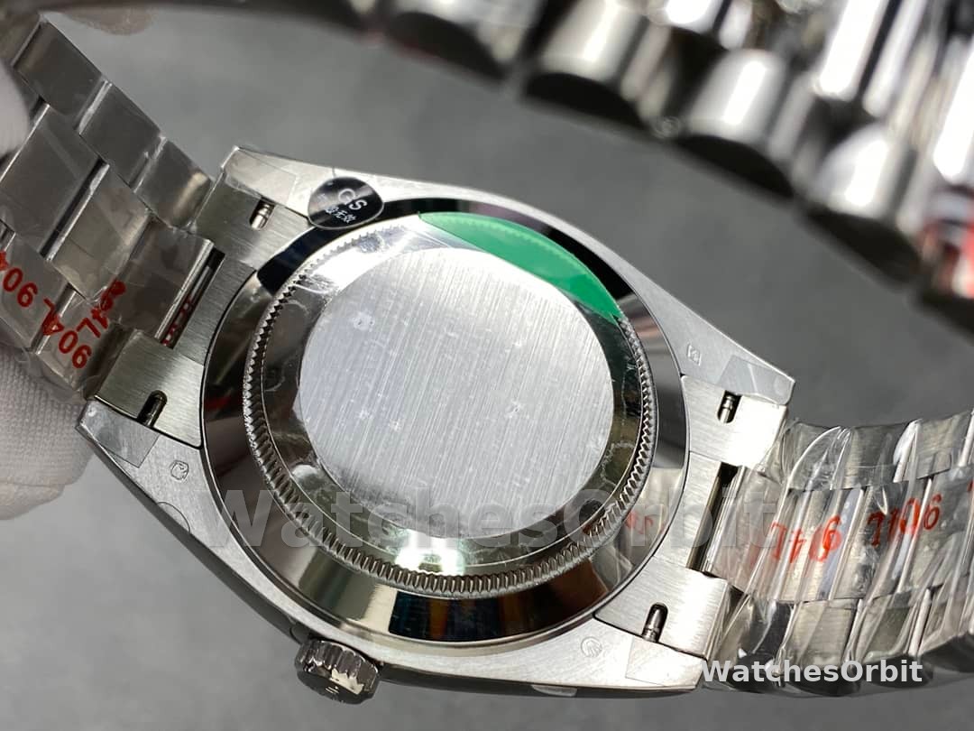 Rolex Day-Date 228349RBR Green Roman Dial Diamond Bezel 40mm Mens Replica Watch
