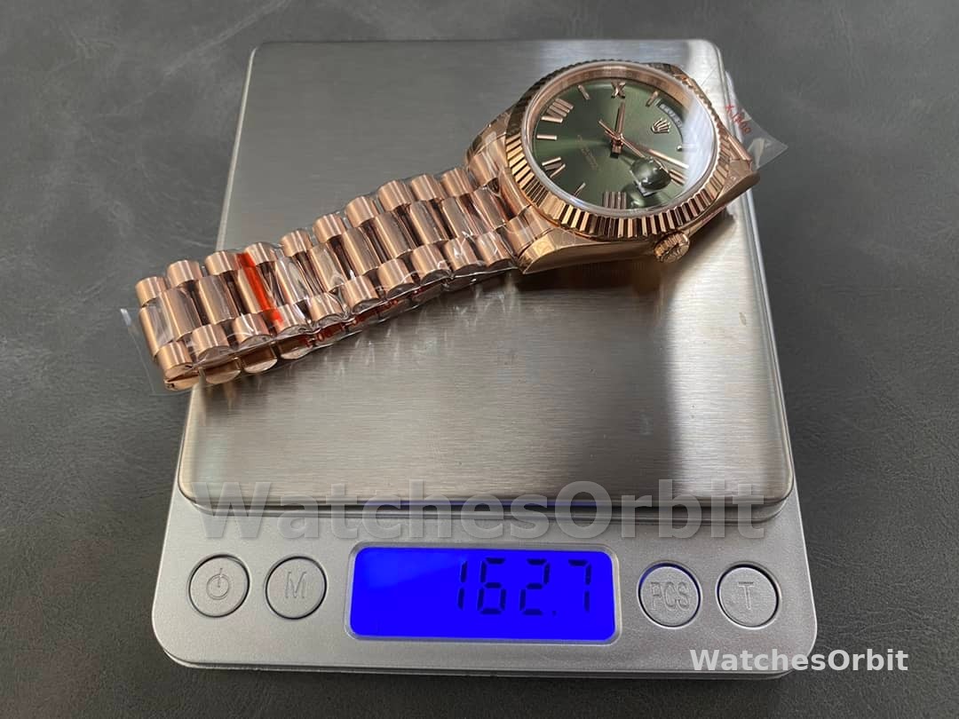 Rolex Day Date 40 18k Everose Gold Olive Green Dial m228235 0025 40mm