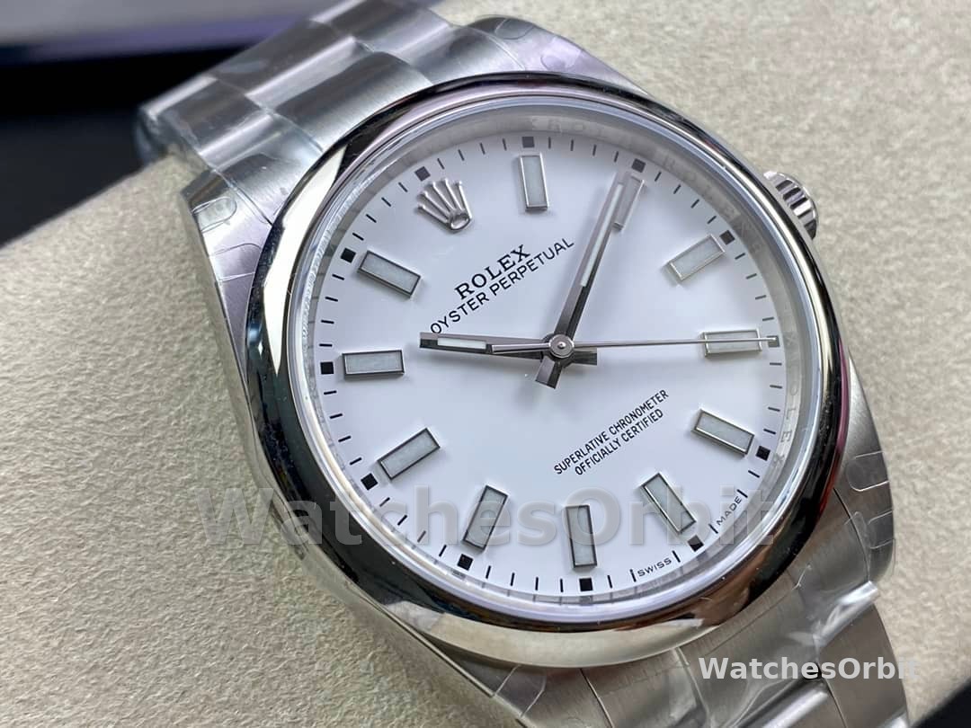 Rolex Oyster Perpetual 114300 White Dial 39mm Mens Replica Watch