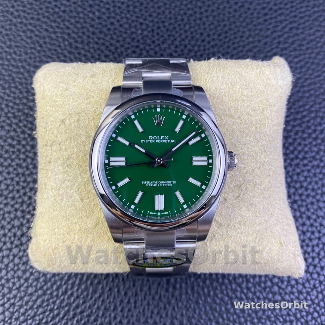 Rolex Oyster Perpetual 41 Green Dial 124300 0005 Men's Watch