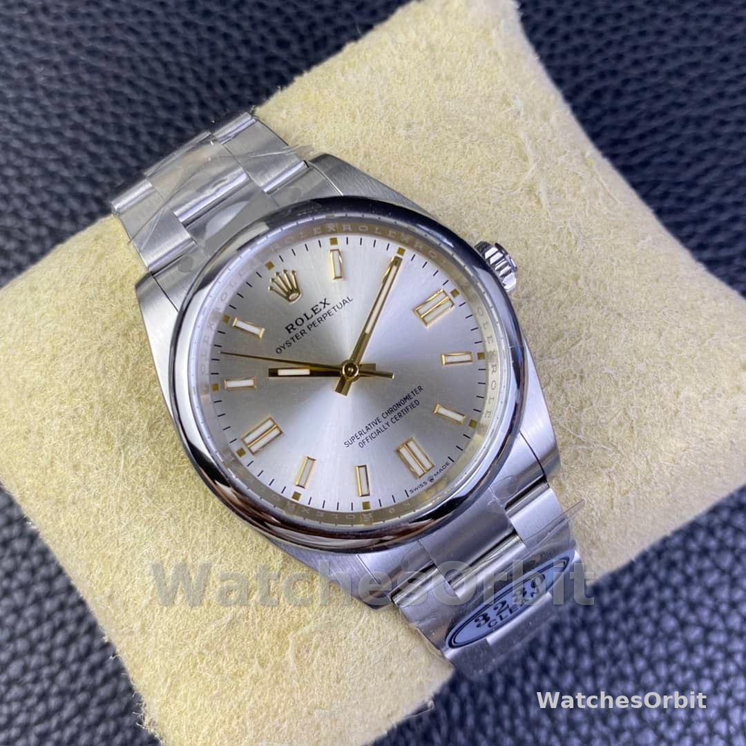 Rolex Oyster Perpetual 41 Silver Dial Steel M124300 0001 Men's Watch