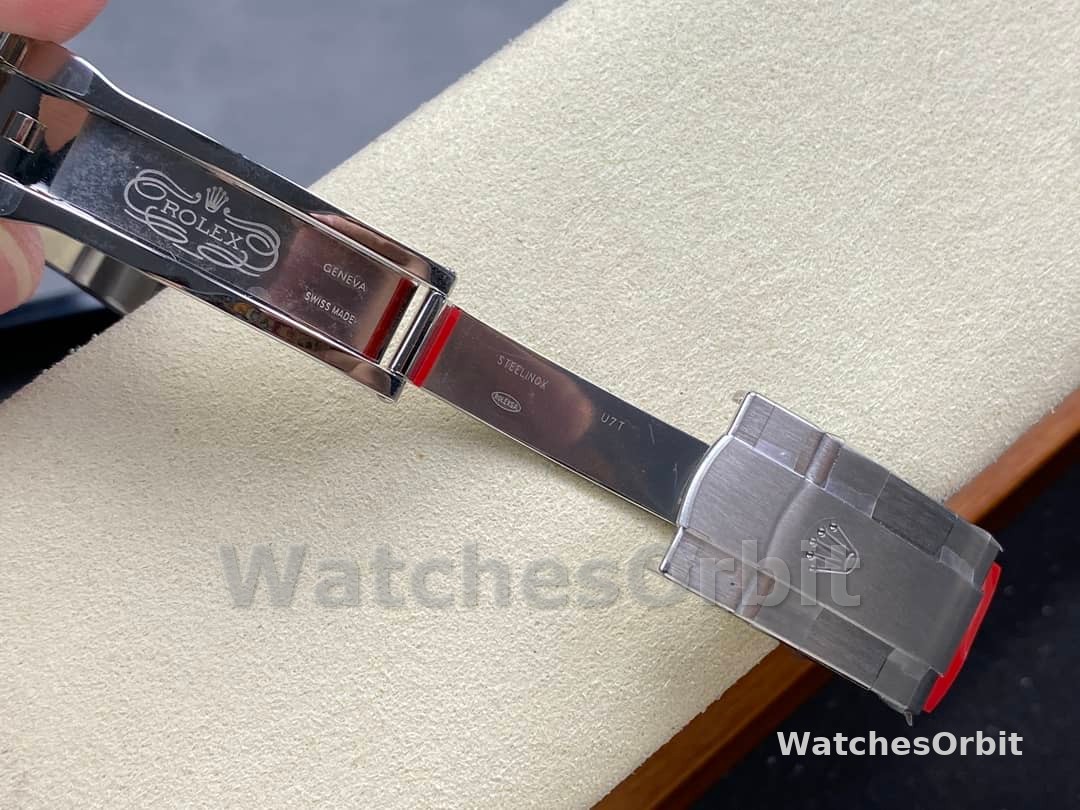 Rolex Oyster Perpetual Coral Red Dial Oyster Bracelet 126000 0007