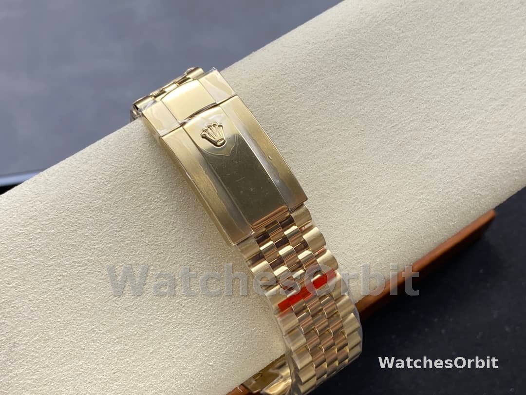 Rolex Sky Dweller 42 Yellow Gold GMT White Dial Jubilee Style M336938 0006 Men's Watch